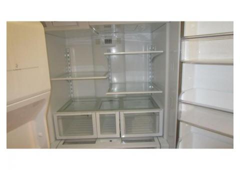 Side by side fridge with lower freezer
