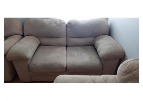 4pc plush couch set